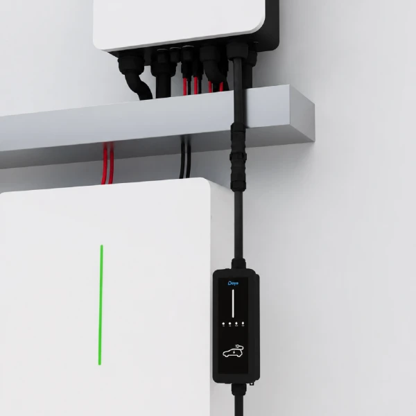 Deye EV Charger 壁挂式交流充电桩 7/22 kW，单/三相，230/400 V，32 A，LoRa/WLAN/蓝牙 (Retry 2)